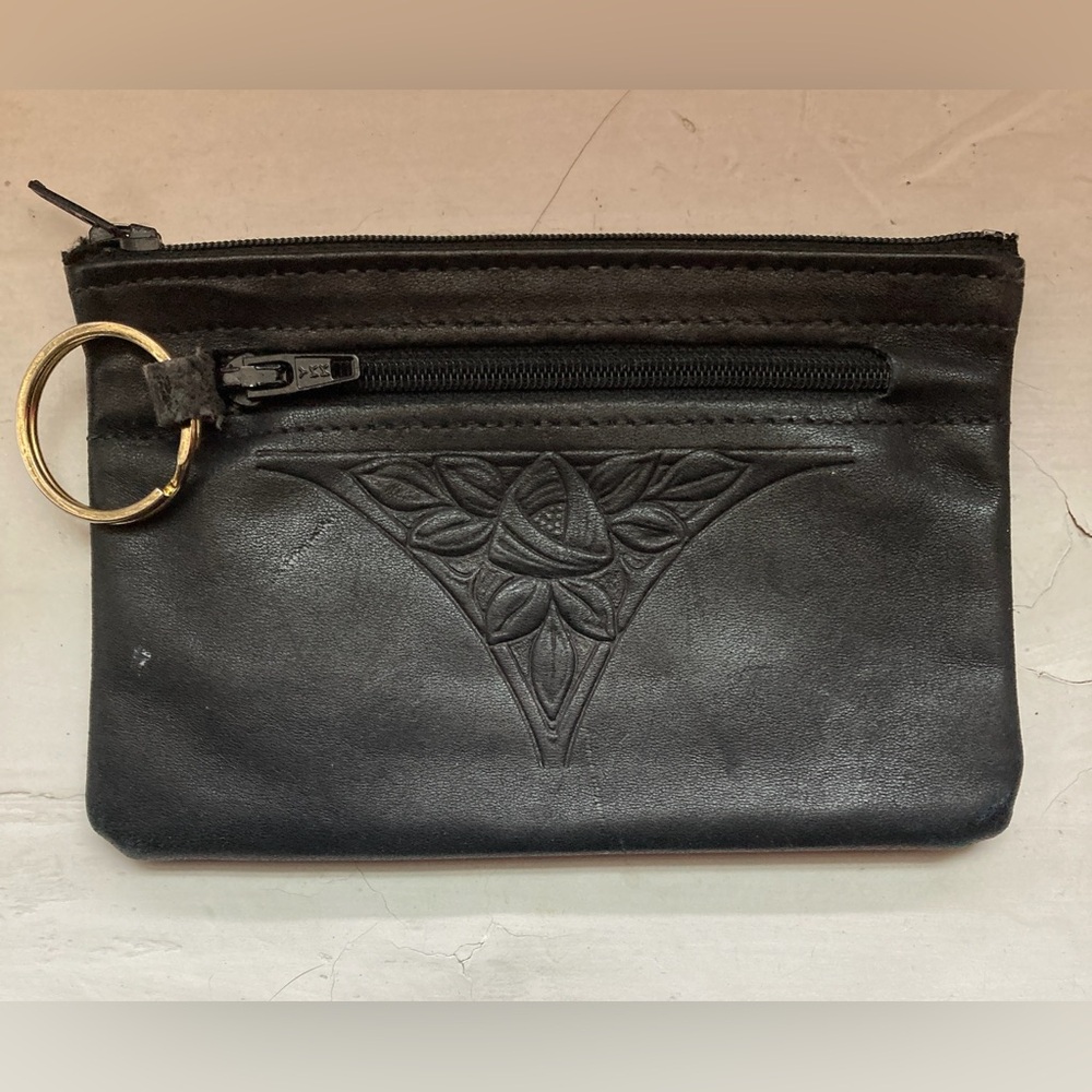 Rolfs Black Cowhide Leather Change Purse/Card Holder/Key Ring with Zip Pockets